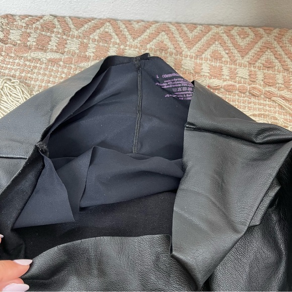 COMMANDO Black Faux Leather Pencil Midi Skirt Size L Lined Revolve - Picture 14 of 16